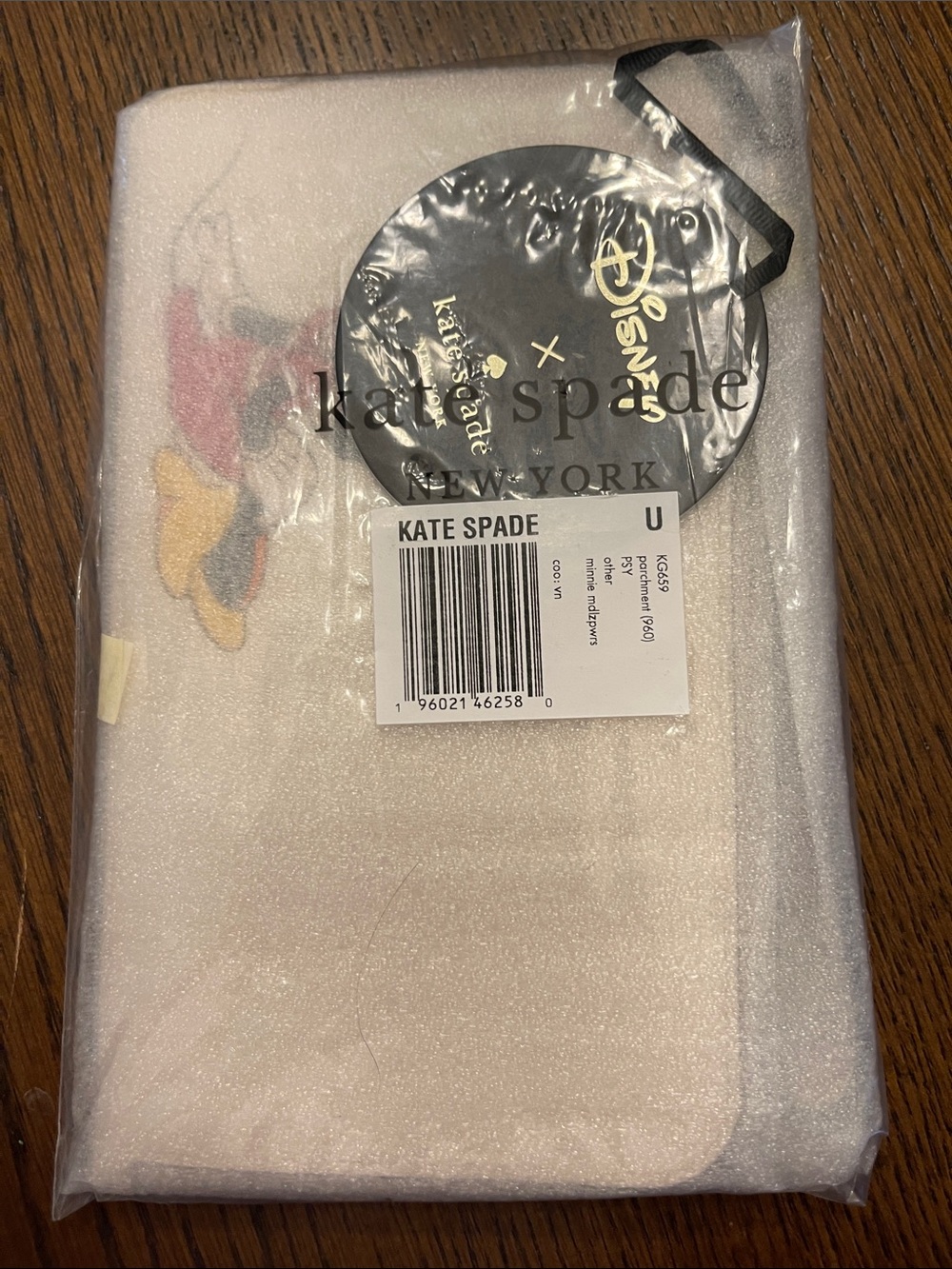 Disney x Kate Spade NY Minnie Mouse Medium L-Zip Wristlet (Style Number KG659)